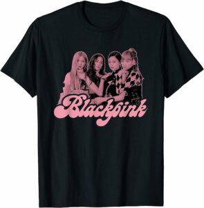 BLACKPINK Official Pink Photo Short Sleeve T-Shirt 712n2YX0HWL. AC UY1000